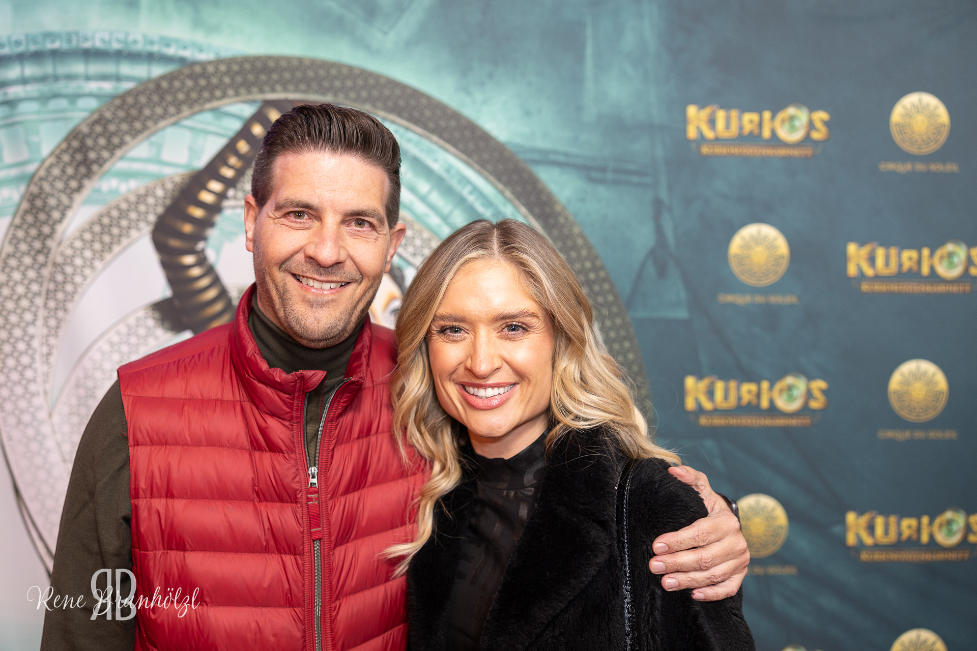 PREMIERE CIRQUE DU SOLEIL-Kurios so der Titel der fantastischen Show!